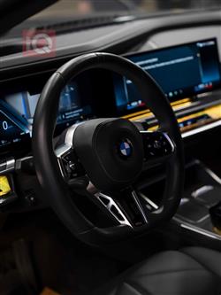 بی ئێم دەبڵیو سیریەس 7